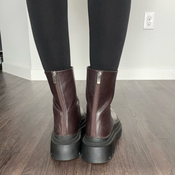 STEVE MADDEN BROWN PLATFORM ANKLE BOOTS WITH ZIPPER BACK - Picture 10 of 12